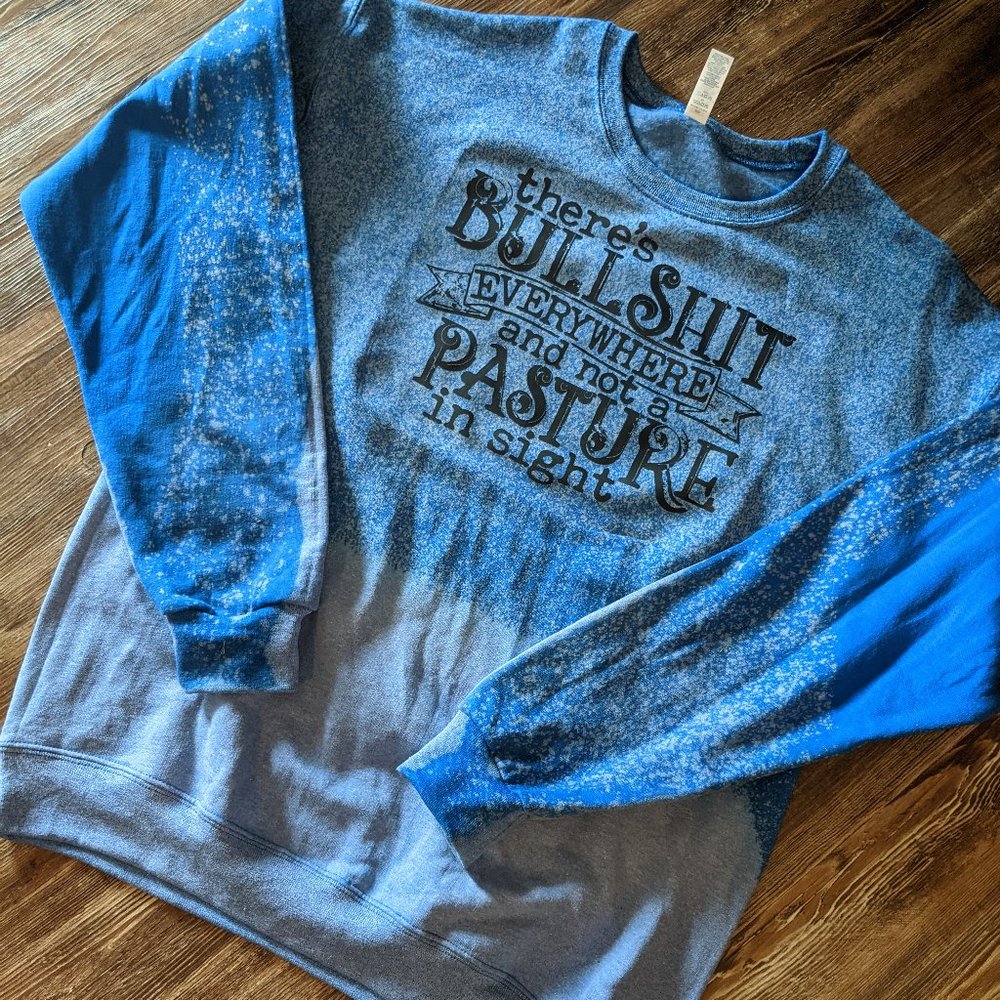 Bleached crew neck